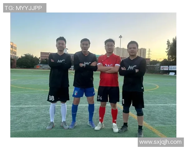 教练深度解析足球战术与技巧提升球员综合素质的关键因素