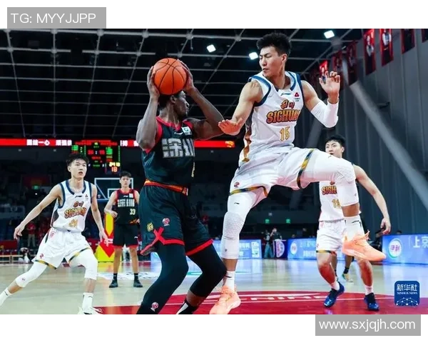 深圳篮球队引领最新篮球配合TOP10榜单精彩瞬间回顾