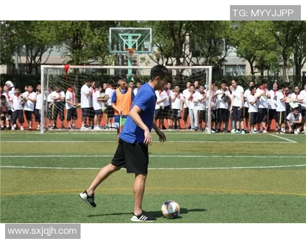 苏七七足球:青春与梦想交织的绿茵场上拼搏故事 苏七七足球:青春与梦想交织的绿茵场上拼搏故事